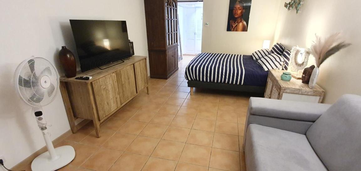 Martial Tropiques Et Martial Coco & Plage, 2 Appartements Refaits A Neuf Vue Mer, Village De Vacances A Ste Anne 상트 안느 외부 사진